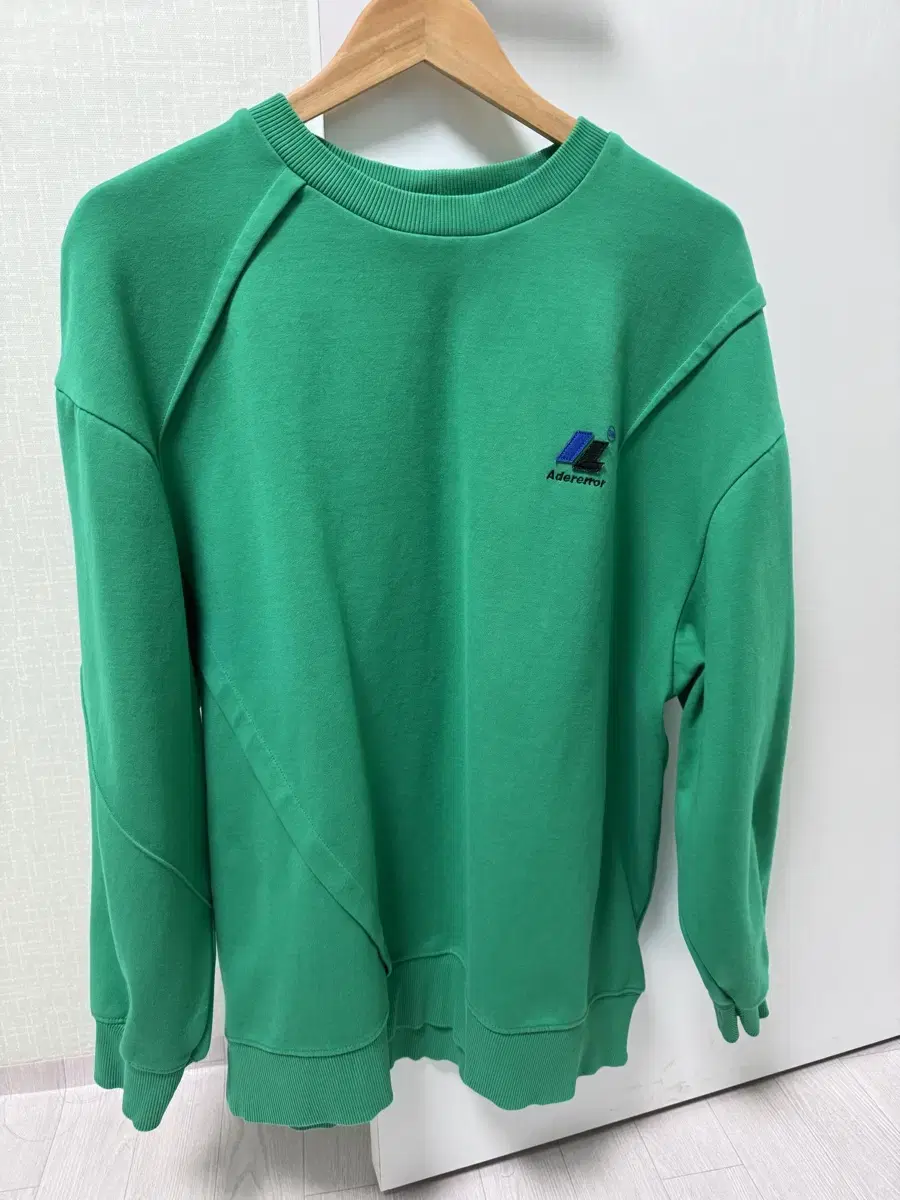 Zara x Arthur Errors Oversized Sweatshirt Green S-M