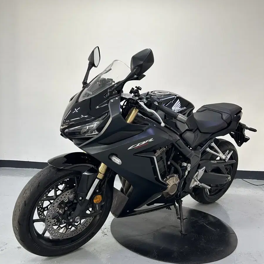 전국최저가 21년식 CBR650R 2만KM 블박 무꿍 무슬립