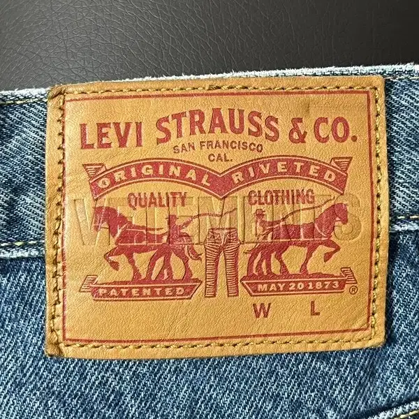 베트멍 X LEVI STRAUSS & CO 콜라보 청바지