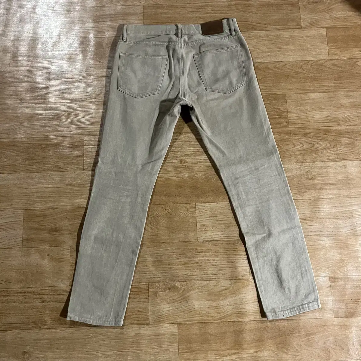 [29] Burberry Britt Denim Pants