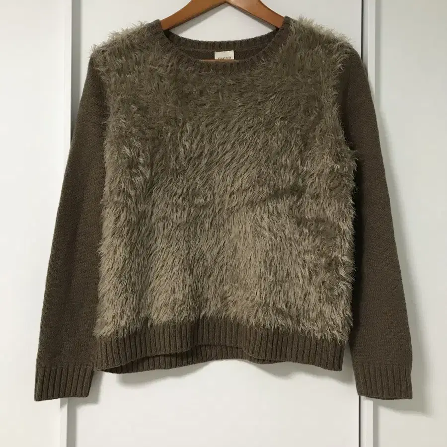 vintage fur detail knit