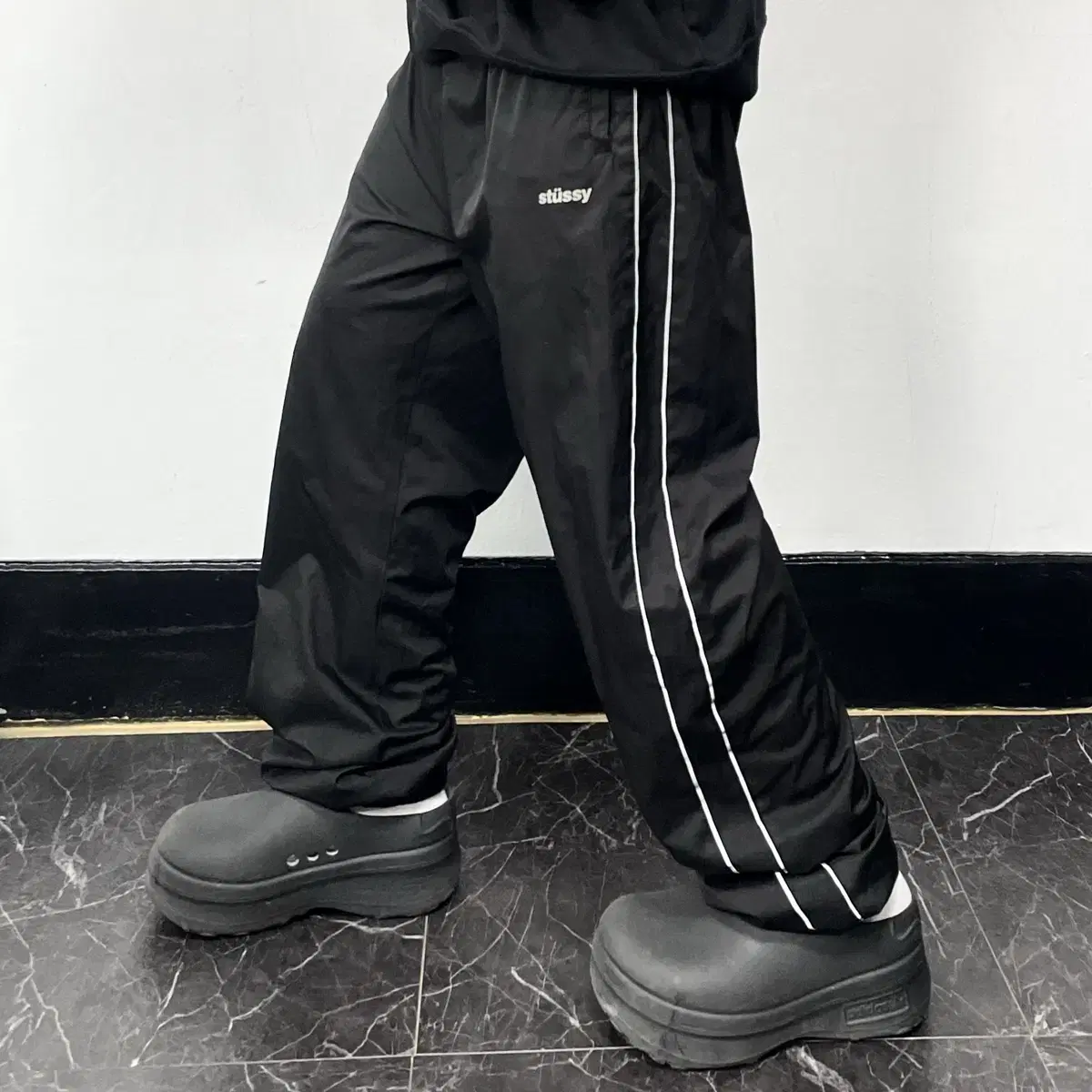 Stussy 3M Double Piping Wide Jogger Track Pants Black