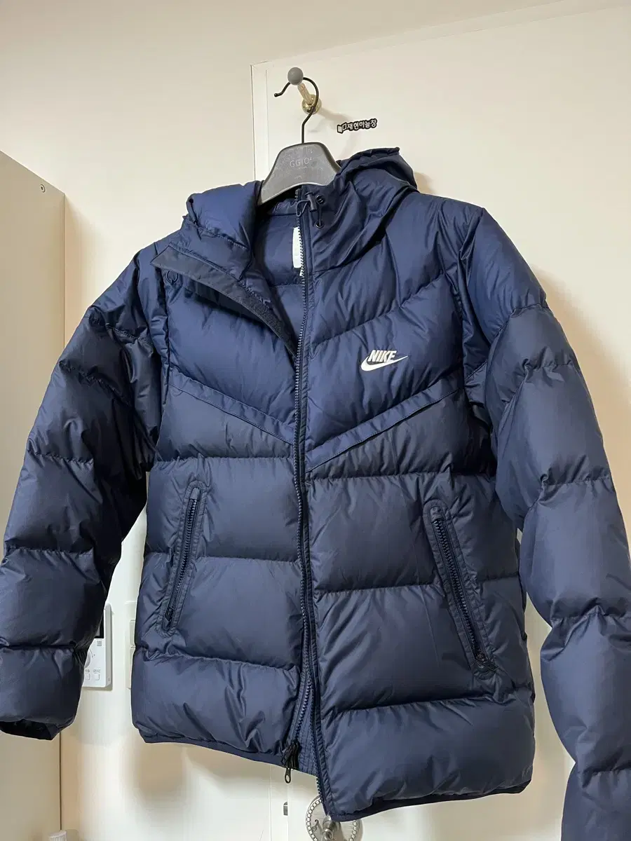 Nike Stormfit Windrunner Padded sells