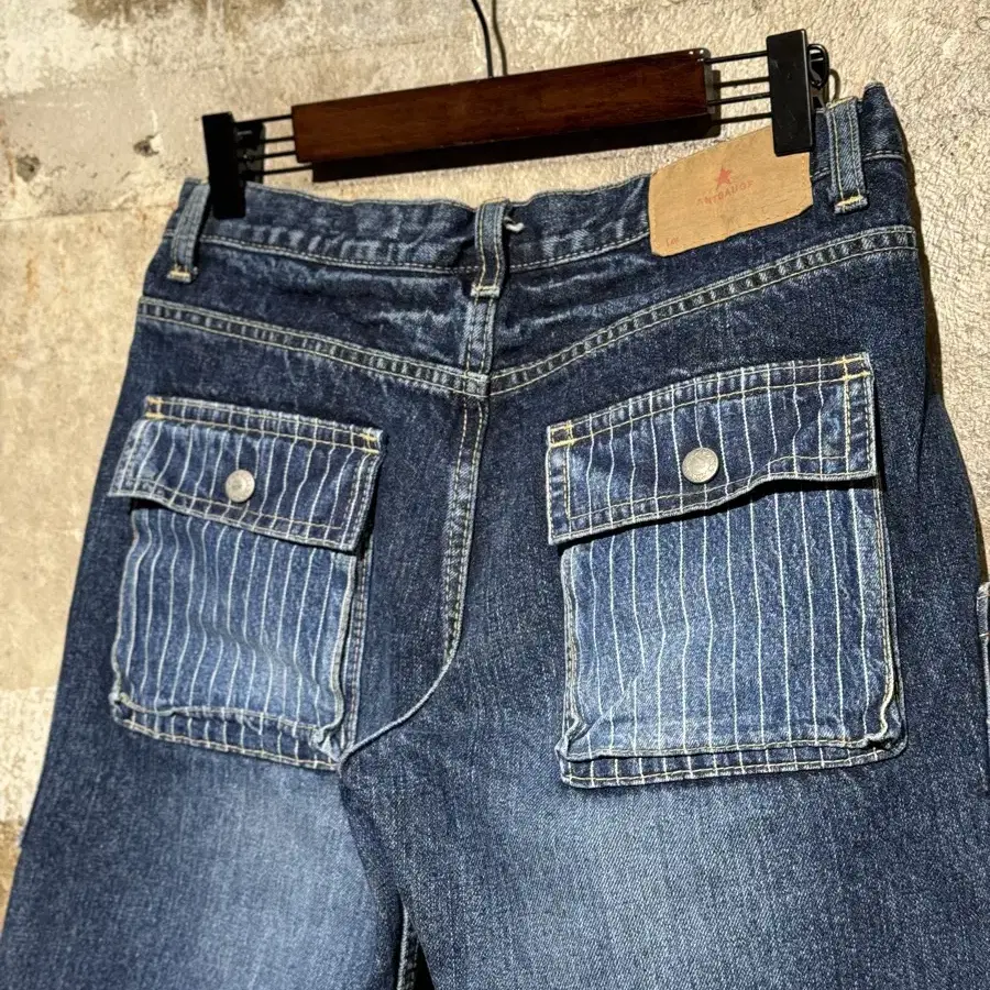 ANTGUAGE Double Pocket Denim Pants