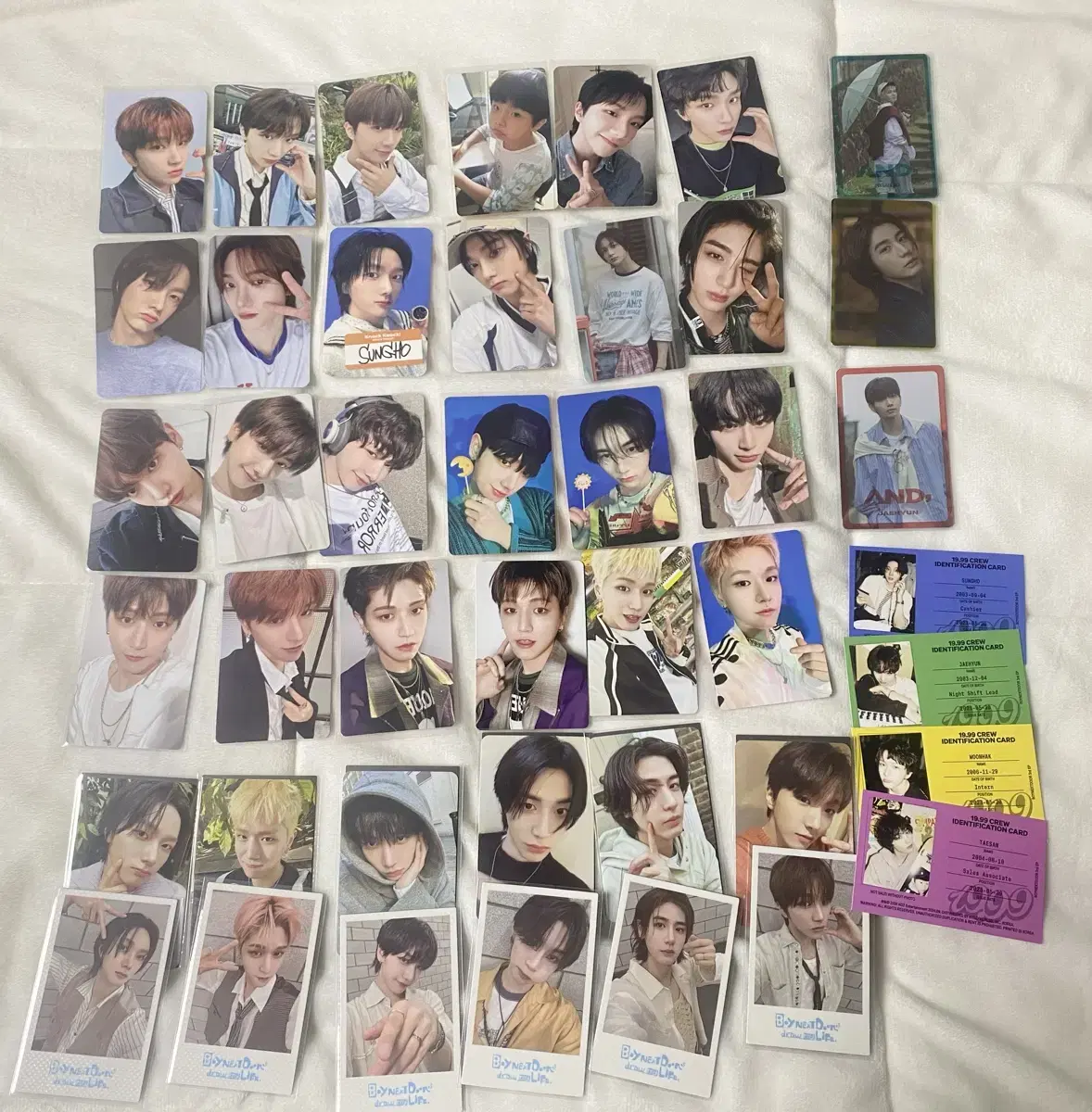 Boynextdoor boynextdoor photocard 45 sheets bulk wts Pricingo