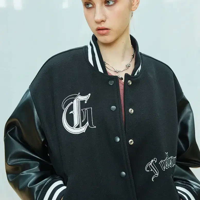 라티젠 L9 LOGO VARSITY JACKET(BLACK)