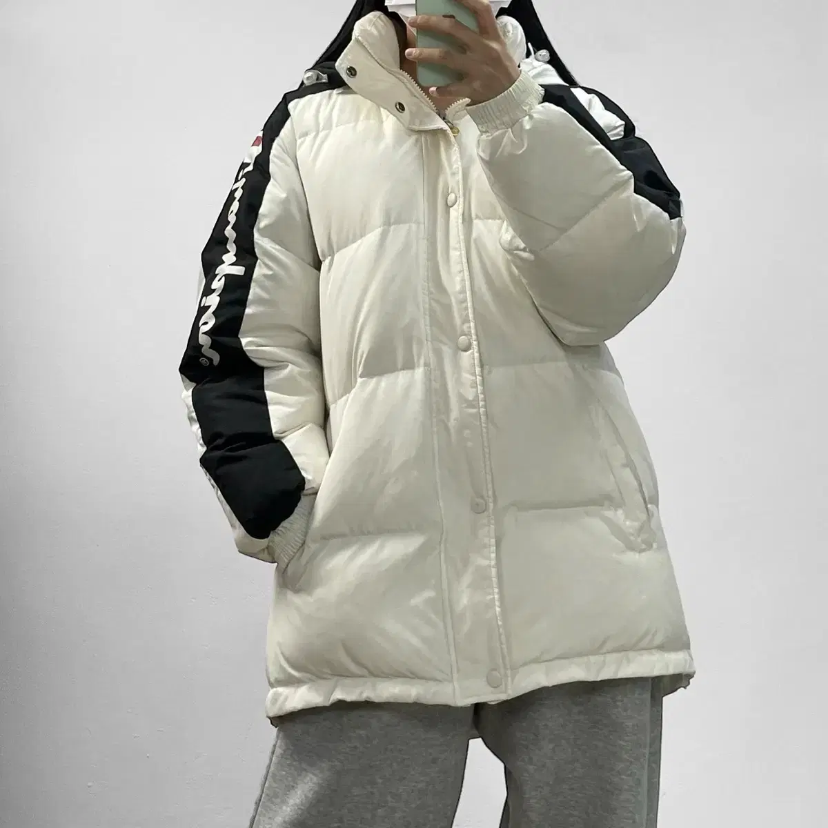 Champion logo hood puffer padding