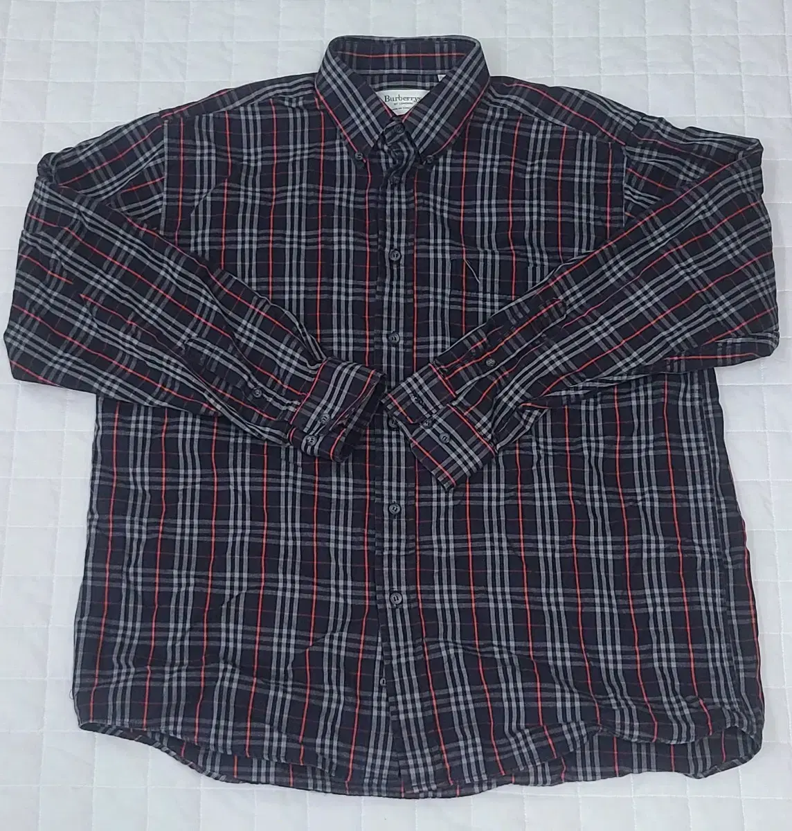 Burberry Men's Shirts to sell