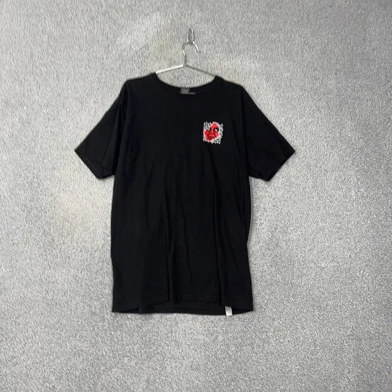 Obey Logo Printed Short Sleeve Tee L