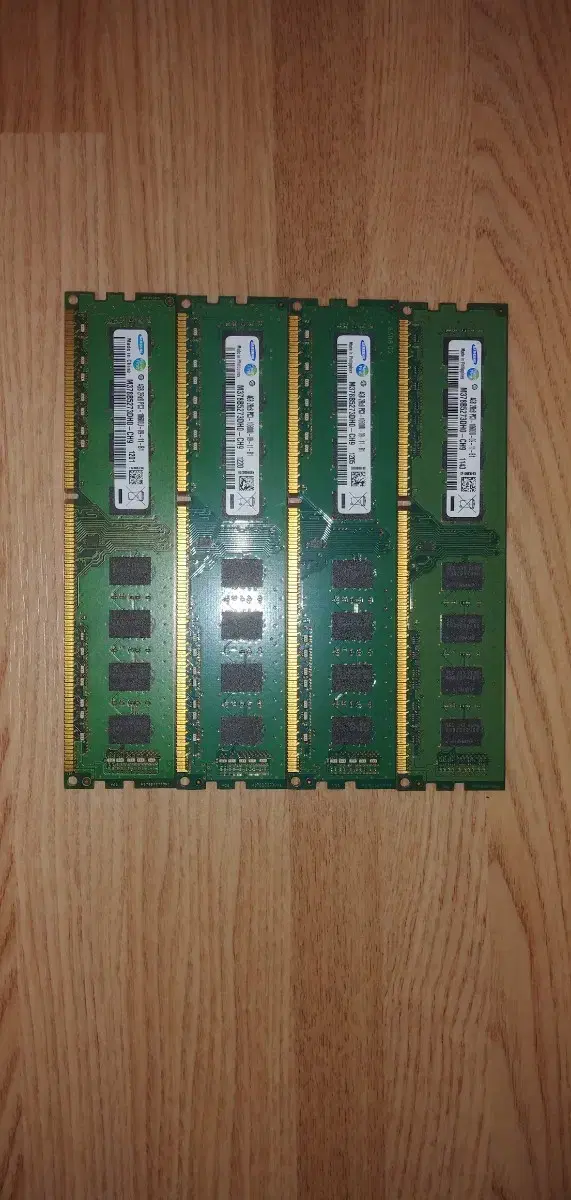 삼성 ddr3 4g 4개 일괄 10000원