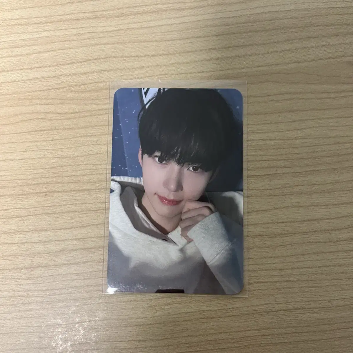 Sung Hanbin Cheek pinch photocard WTS