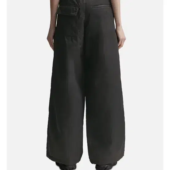 오픈와이와이  INSULATED WIDE LEG PANTS 사이즈교환