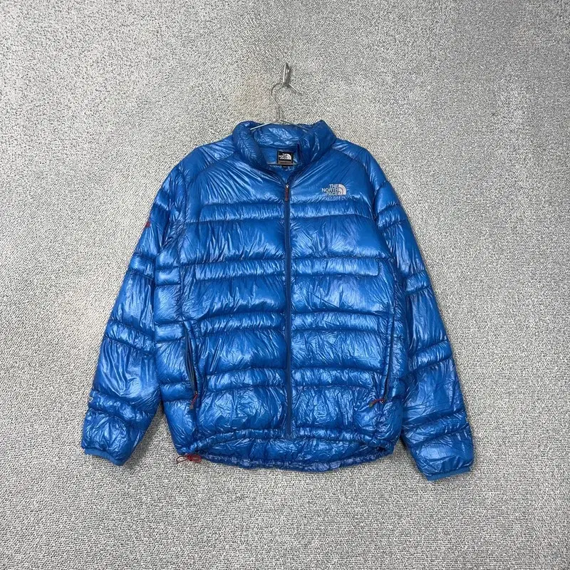 The North Face 900 Goose Down Summit bloo Padding 105