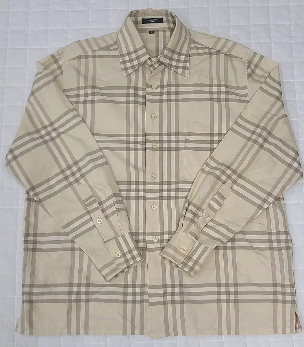 Burberry Men's Shirts to sell