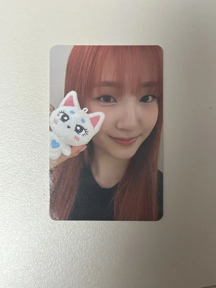 Eunice Bang Yoonha popup store 50,000 won pre-order benefit photocard