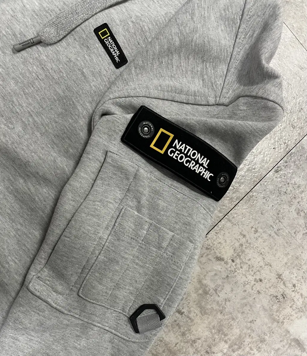 100, L National Geographic Wappen Hoodie Collection