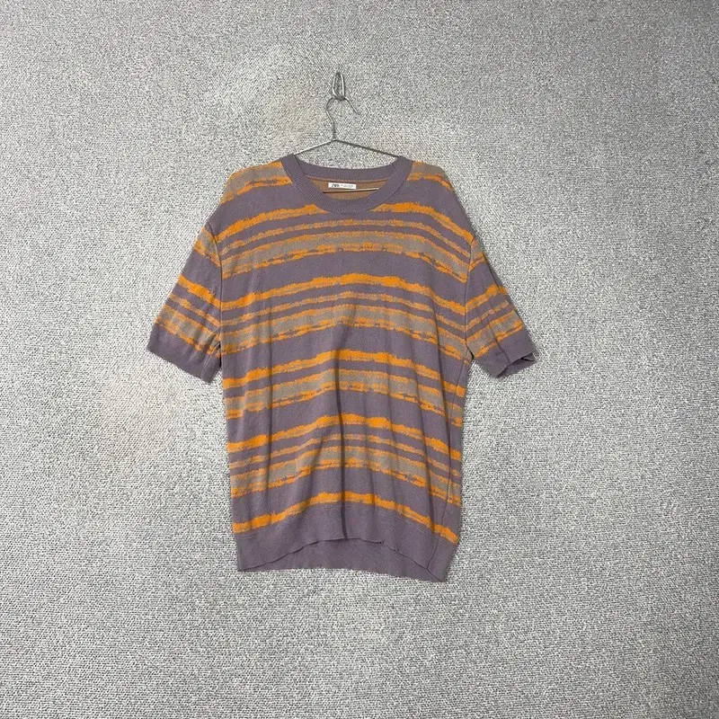 Zara Vintage Viscose Nylon Knit Vahn Tee L