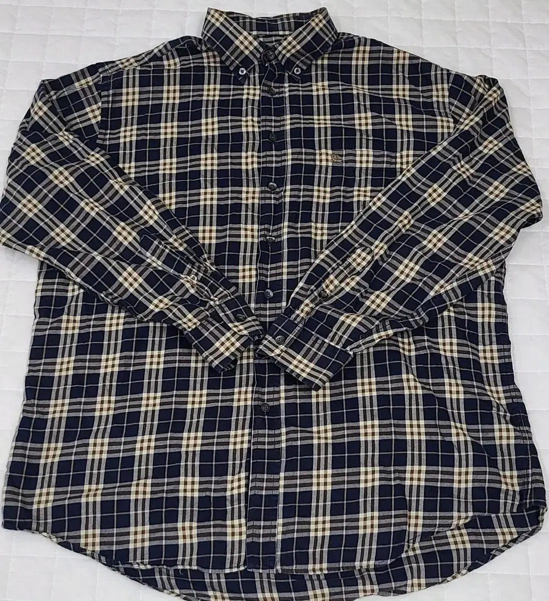 Burberry Men's Shirts to sell