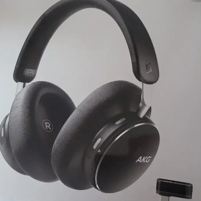 AKG N9 HYBRID 헤드폰 판매