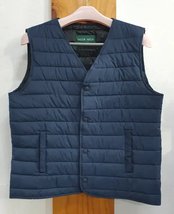 TAILOR HITCH Padded Vest(105)