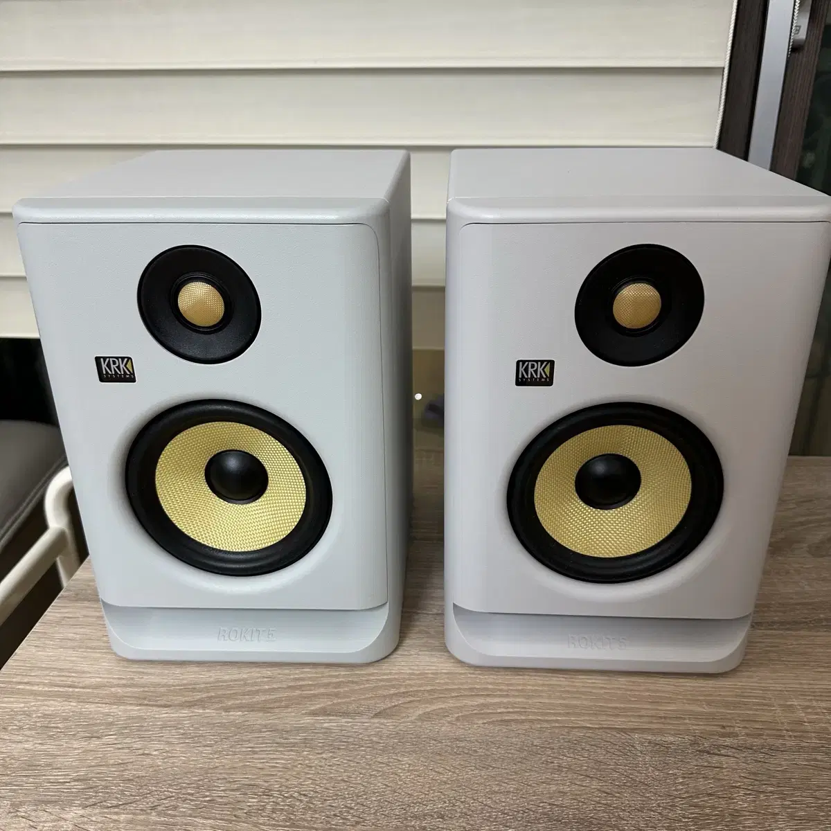 KRK Rokit 5 G4, UAD Volt 1, MXL V67G 판매