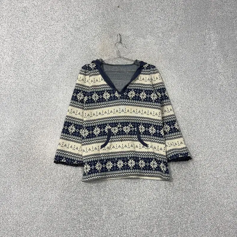 Vintage Fair Isle V-Neck Hoodie 90