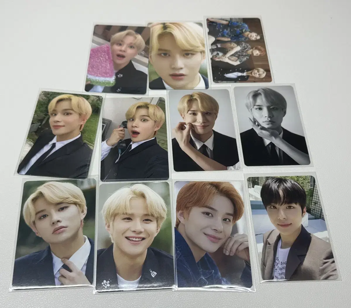 deikon jungwoo photocard in bulk