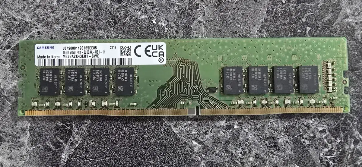 삼성 DDR4-3200 16GB RAM 판매합니다