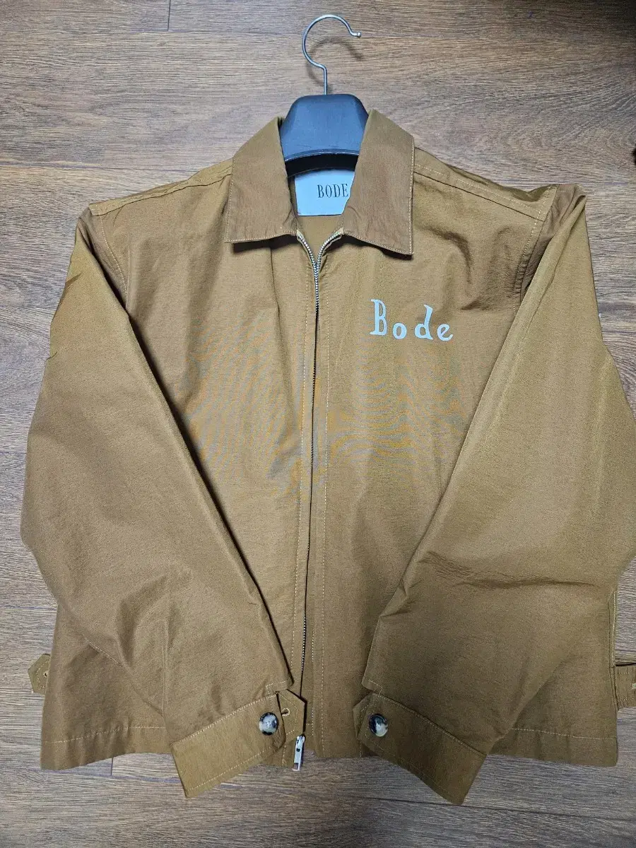 BODE MONDAY Jacket (Body monday Jacket)