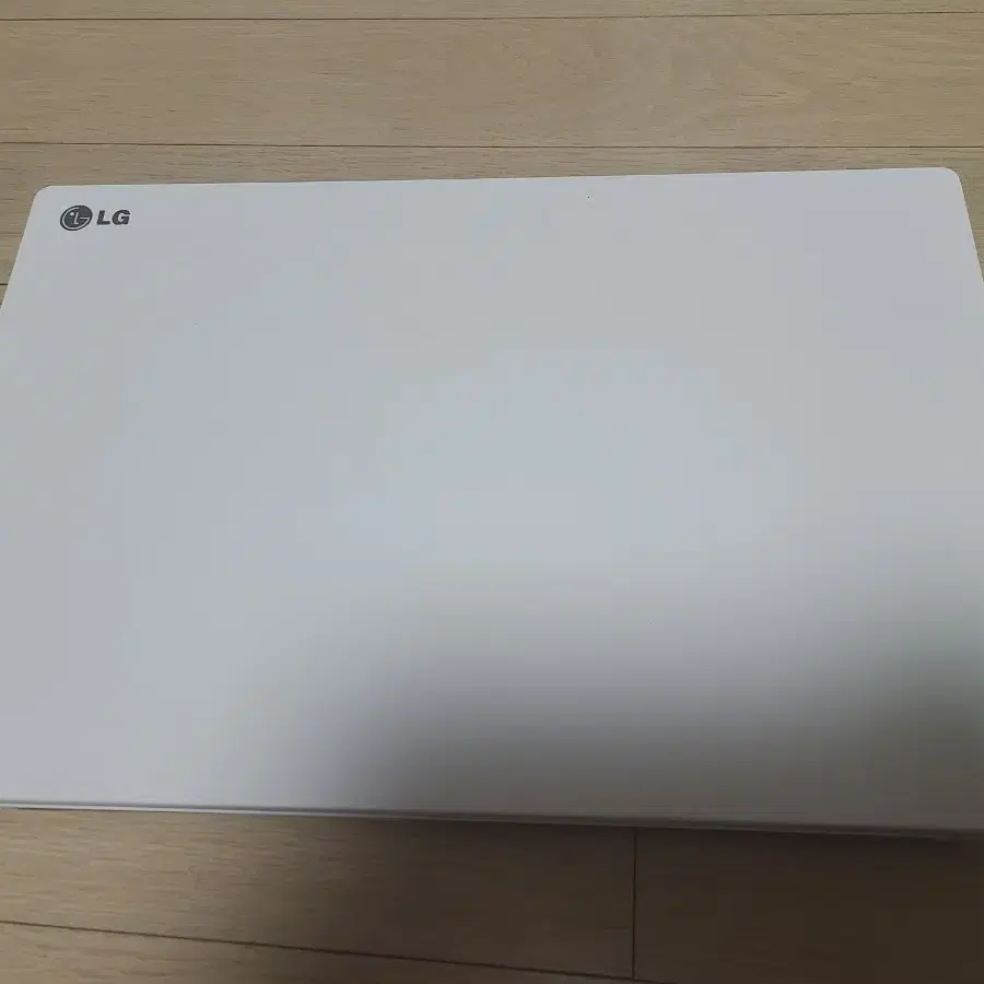 LG i5 노트북 LGP42 백라이트 고장