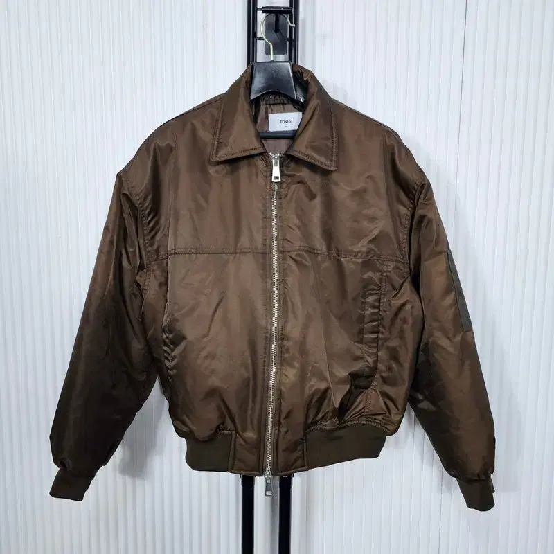 Tones MA1 Jacket M