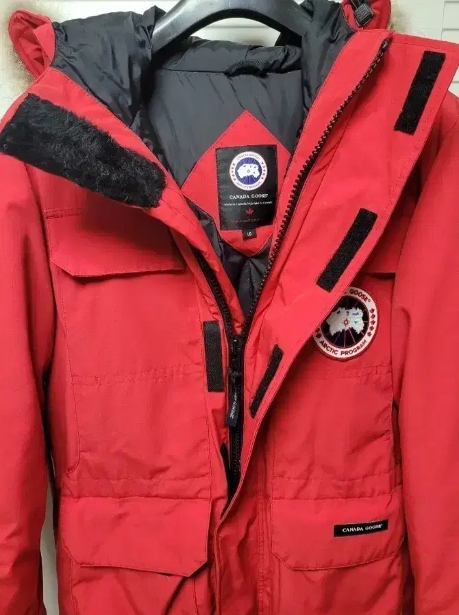 Canada Goose Padded Interfit Large 105-110