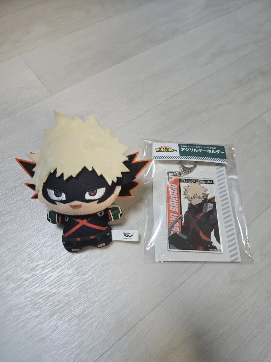 My Hero Academia Bakugo Todoroki Toga Chibinui acrylic keyring Stand