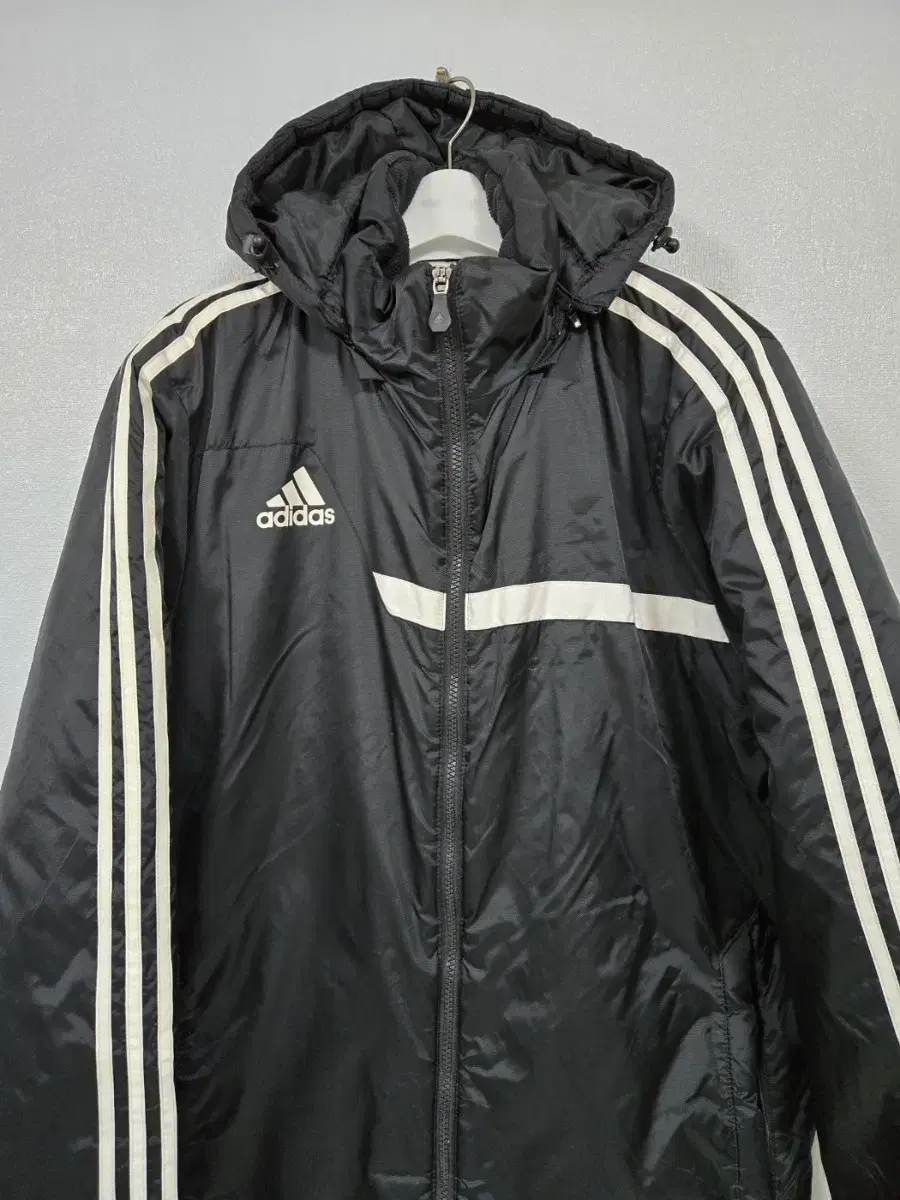 adidas lightweight padded jumper 100-105