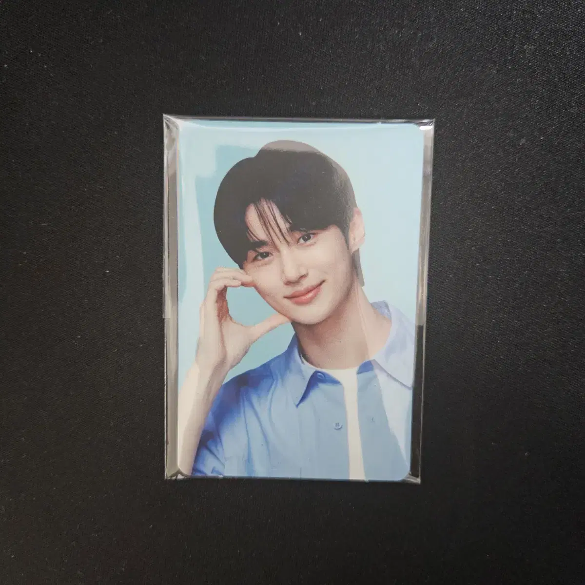 Byun Wooseok Idiya photo card sells