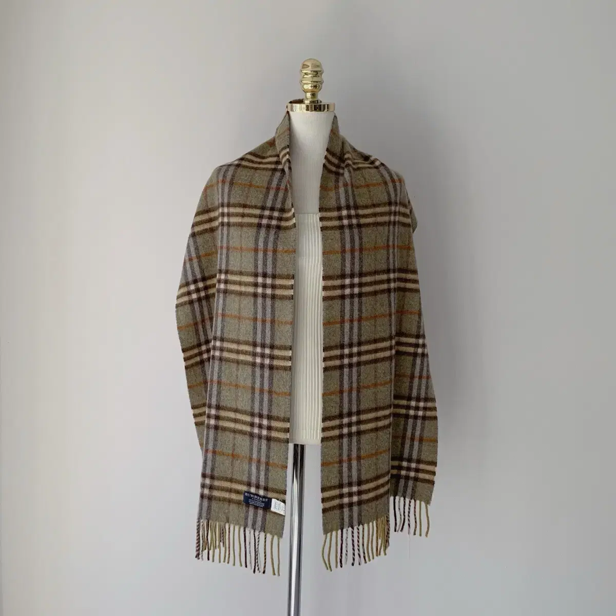 Burberry Cashmere 100% Scarf 130