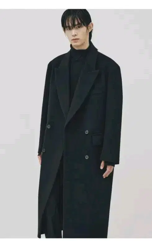 Canstylist X Noir Coat