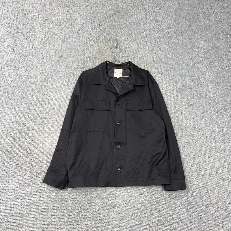 Giordano Two-Pocket Poly Classic Black Jacket L