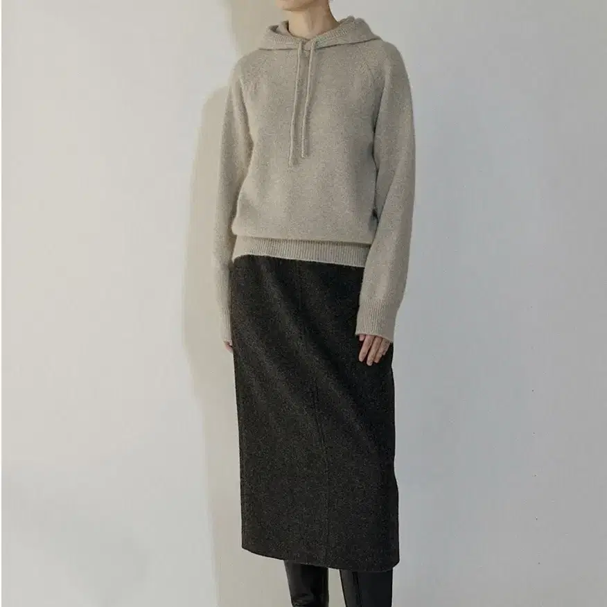 lo61 엘오61 shaggy wool skirt in charcoal