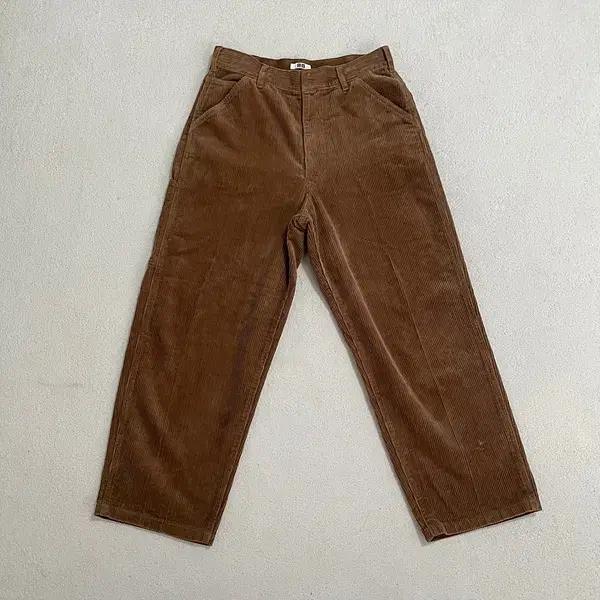 30 Uniqlo Golden Corduroy Trouser Bottoms B.3177