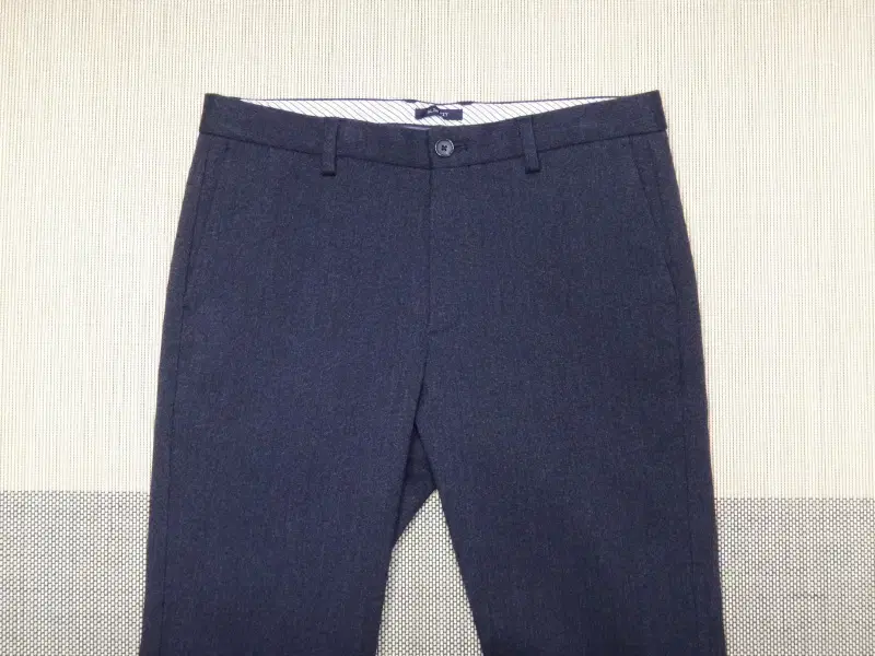 (34in) Hedges Navy Winter Slim Fit Brushed Pants