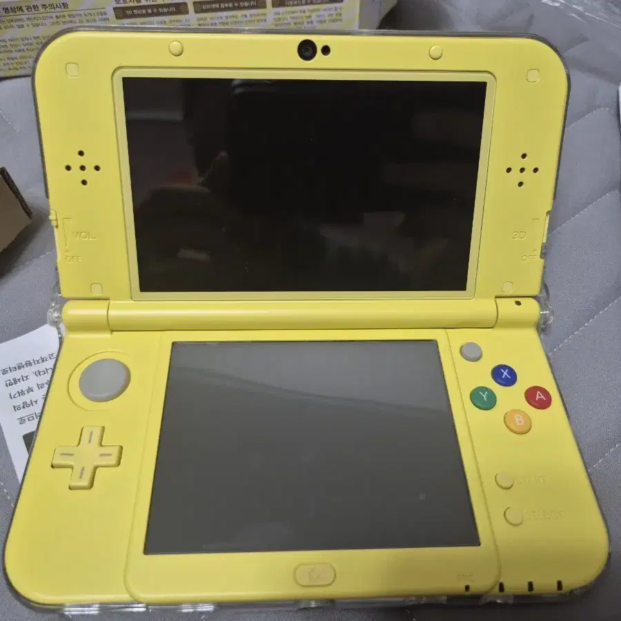 닌텐도 NEW 3DS 피카츄 에디션