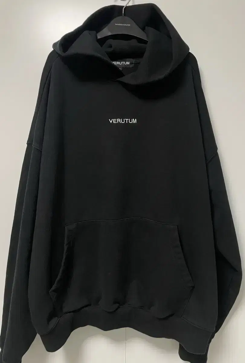 [Vertum Overfit Hoodie Setup].