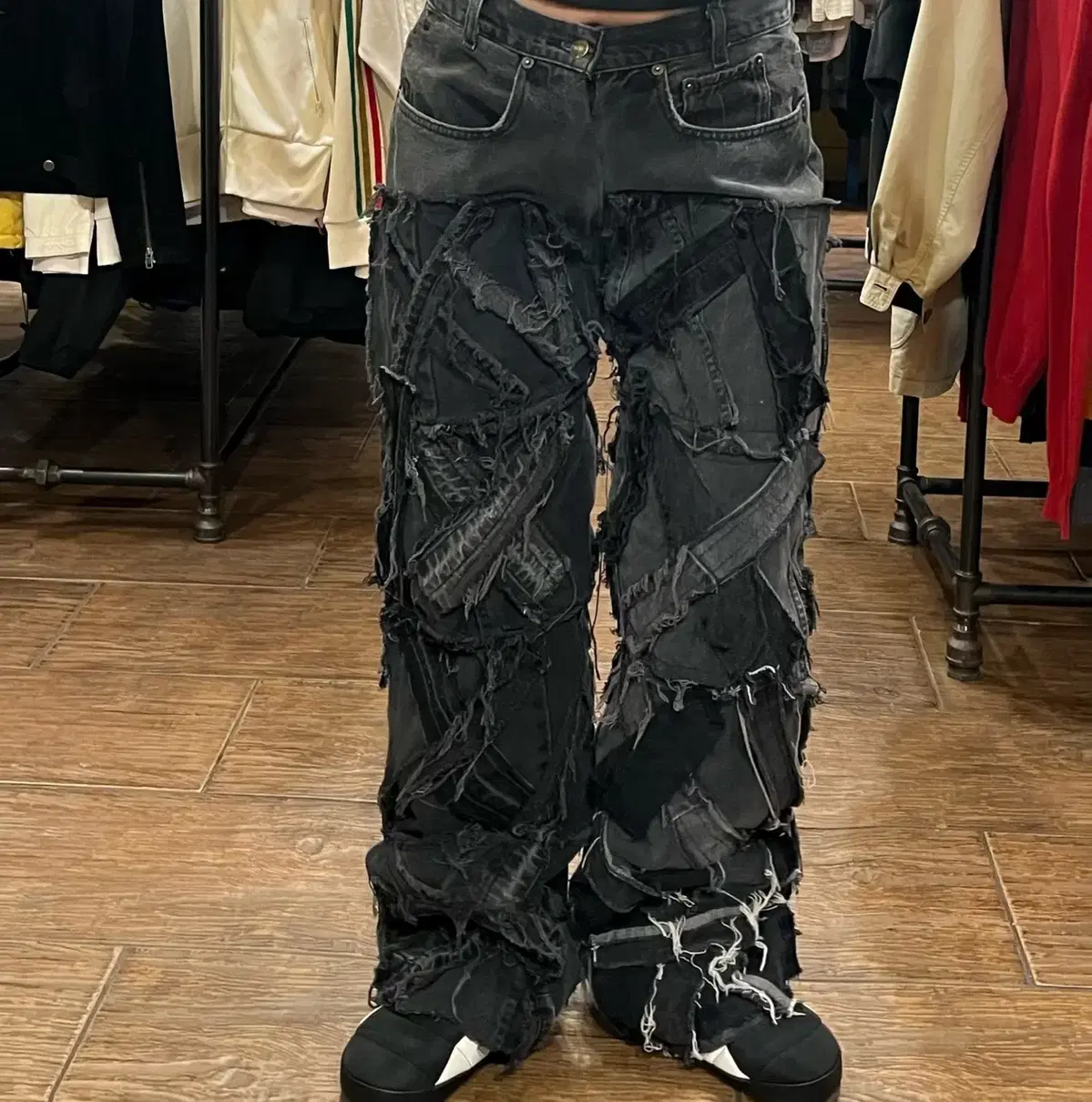 [HI]Levi's Remake Ripped Denim Pants