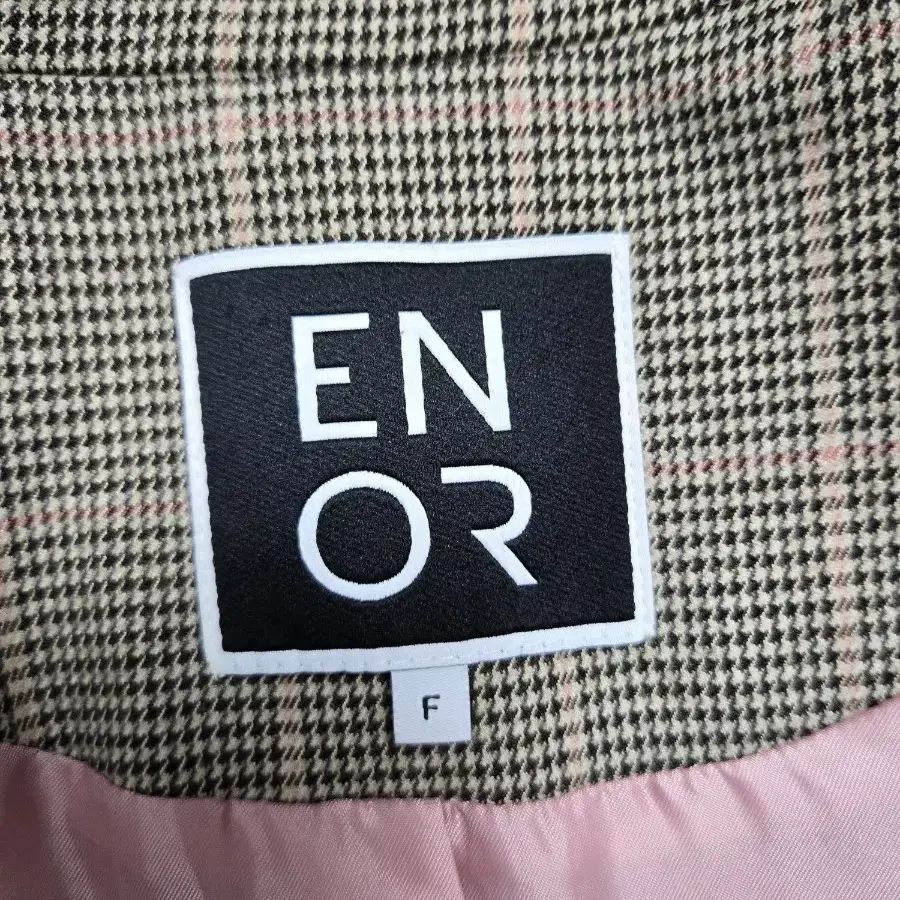 Enor 앤오르 체크자켓