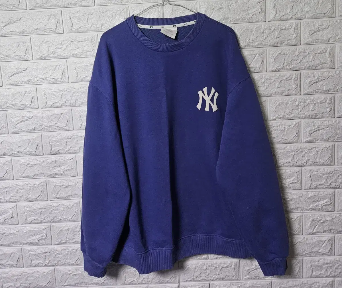 MLB New York Yankees Tops for Sale