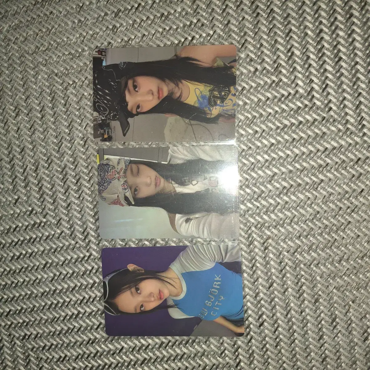 New JeansHaerin pop up photocard