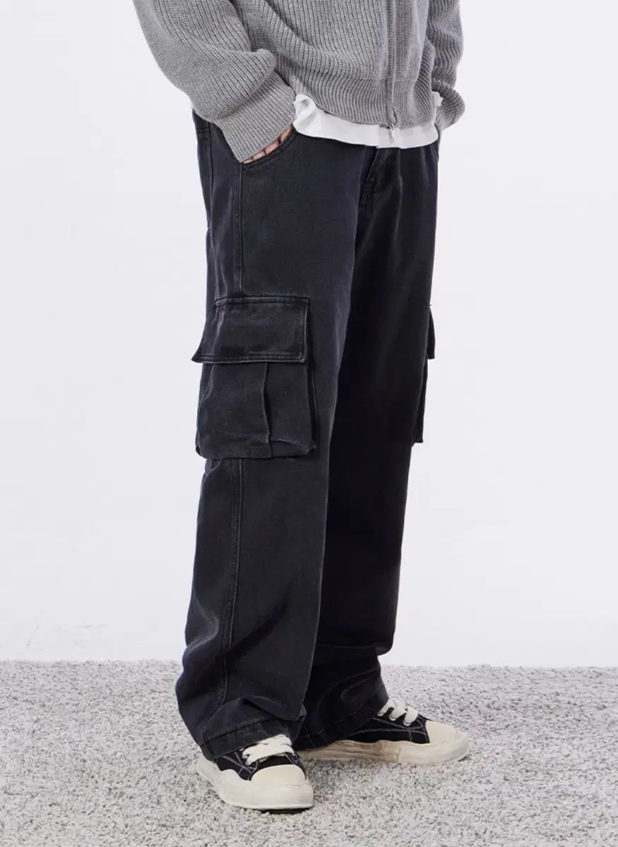 StatusA) Wide Washed Cargo Denim Pants