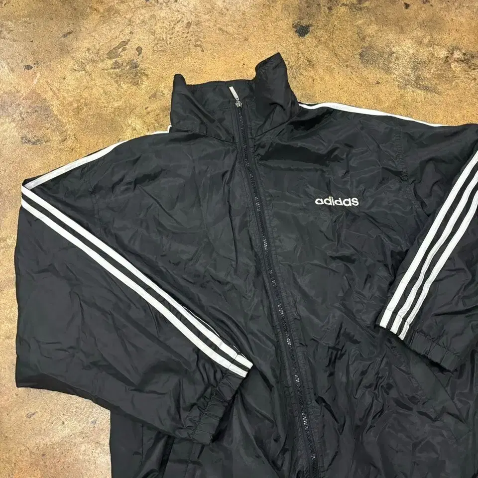 [ Genuine ] Adidas Old School Firebird Windbreaker