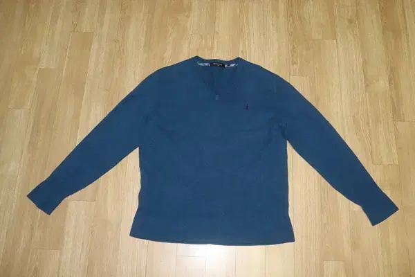 (105)Beanpole/Bloo V-neck Cashmere Knit